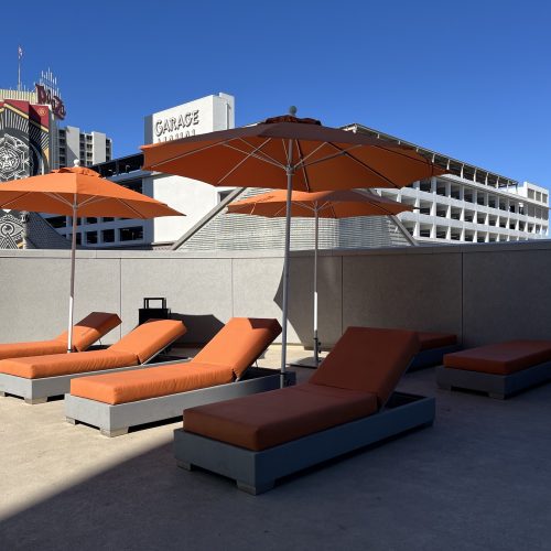 Boyd California Hotel Patio